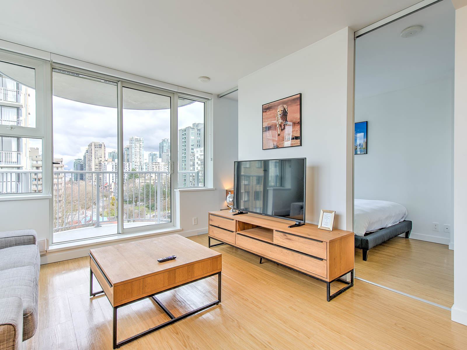 Travel Experiences, luxury apartments montreal,