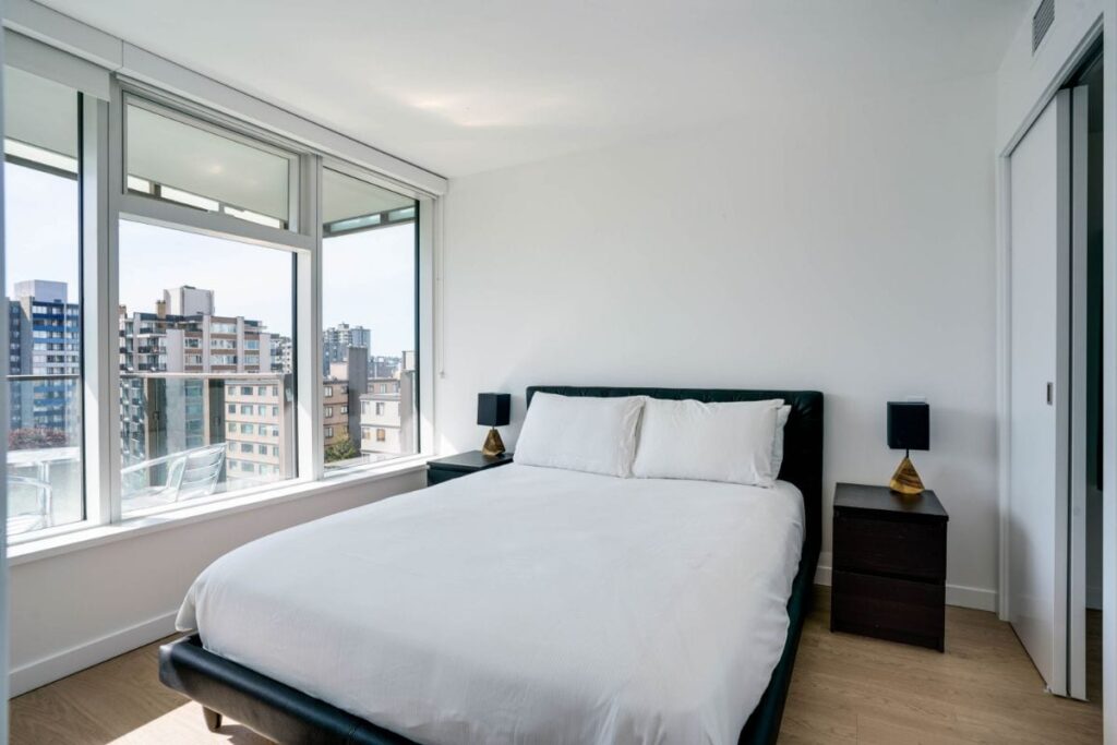 The Zephyr 1 bedroom bed 1